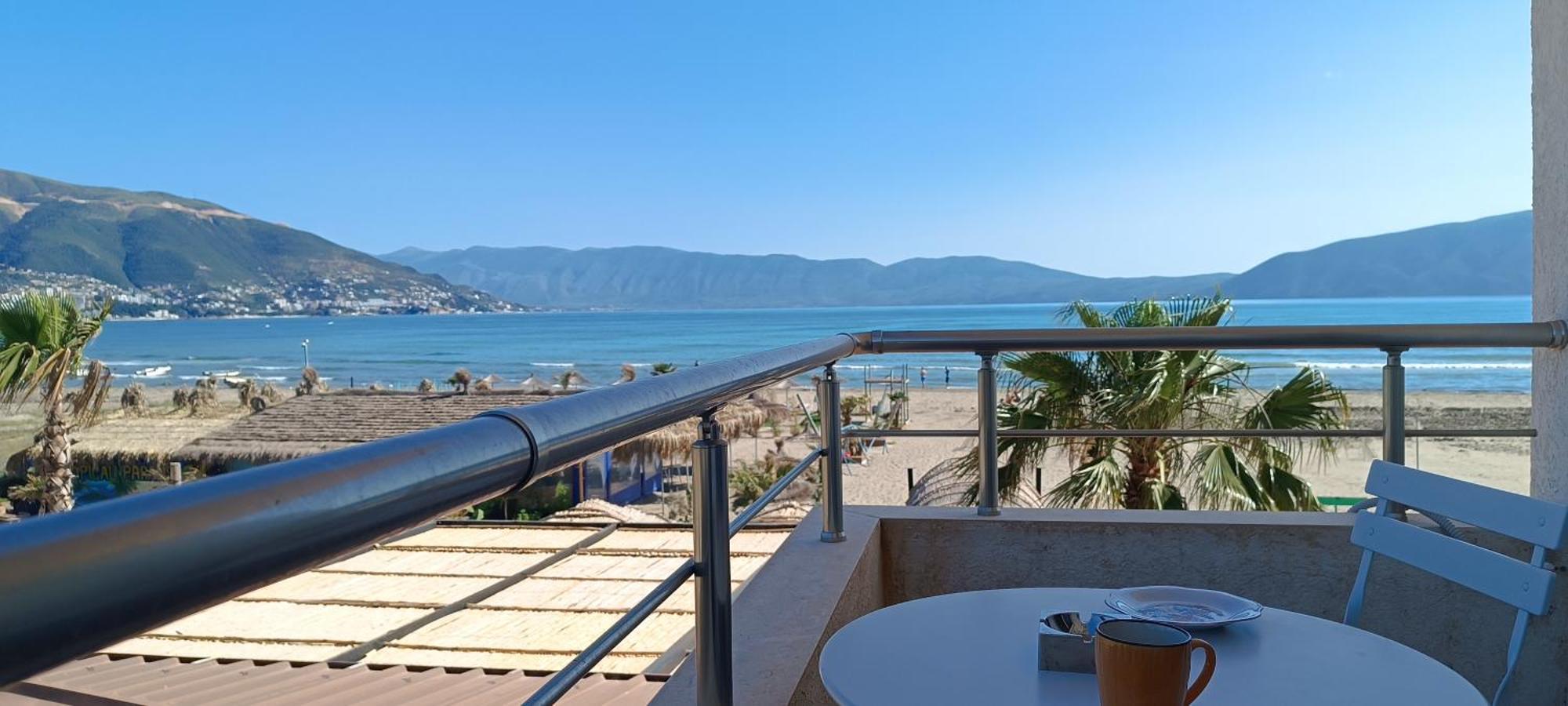 Adriatic Getaway Apartments & Penthouse Vlore Ngoại thất bức ảnh